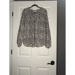 Betseys Boutique Shop Xl Long Sleeve Cream W Brown Black Animal Print